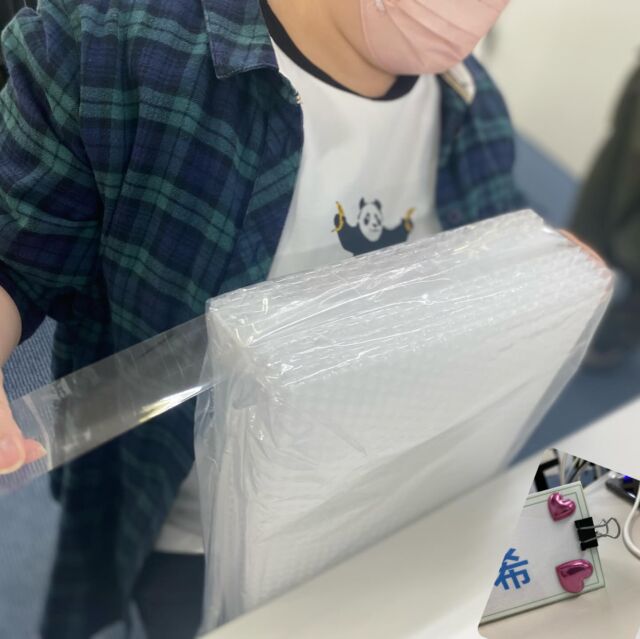 プチプチを袋に入れて
専用のテープで止めました！
潰したくなるのは我慢（笑）で、
真剣に仕事してくれました👏🏾
私も見習うところ沢山です！✨

おまけ🫶
デコレーションが
楽しみです🥰🥰🥰

*･゜ﾟ･*:.｡..｡.:*･'･*:.｡. .｡.:*･゜ﾟ･*

♡♡お問い合わせ先∩^ω^∩♡

🏢宇都宮市桜2丁目2-35
メッツさくら1F
☎️0286668206
💌jobtas.sakura@gmail.com

･*:.｡. .｡.:*･゜ﾟ･* *･゜ﾟ･*:.｡..｡.:*･'

#ジョブタス宇都宮さくら事業所
#エフリング#就労継続支援b型　
#hp見てね
#空きあります
#利用者　#募集中
#資格
#資格取得 #mos #pc
#pc学びたい
#発達　#adhd #ads #精神
#疾患　#お問い合わせください
#お気軽に