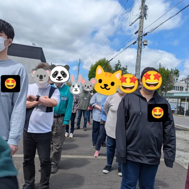 こんにちは😃ジョブアカデミー名寄です🤩
本日は、自然災害に関する避難訓練を行いました！
水害時の避難経路の確認を兼ねながら、皆さん真剣に避難していただきました！
日頃からの備えをしっかりしましょー！

さて、好きなスポーツＹ職員はバレーボールです！
学生時代はバレーボール部でした！
社会人になってやる機会がなくなりましたが
機会があればまたやりたいなーなんておもってます✨️

それでは、またあした👋
事業所でおあいしましょう🤩

#避難
#エフリング
#B型
#就労
#水害
#備えが１番
#しっかり取り組めた
#自分の命は自分で守る