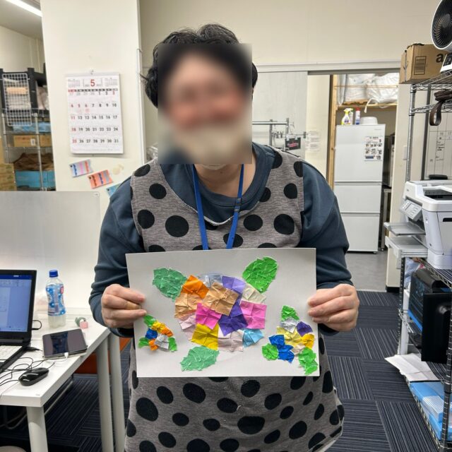 ジョブタス千城台東事業所です😊

利用者さんが折り紙で作ったアジサイや風鈴🎐傘☂️など、梅雨にぴったりの作品が完成✨

季節を感じられていいですね～♪

見学・体験も募集中です❤️

#エフリング　 #ジョブタス　 #ジョブタス千城台　 #就労支援b型　 #千城台　 #就労支援 　#折り紙　 #風鈴　 #傘　 #あじさい 　#梅雨　 #見学募集中　 #体験募集中　#内職募集中