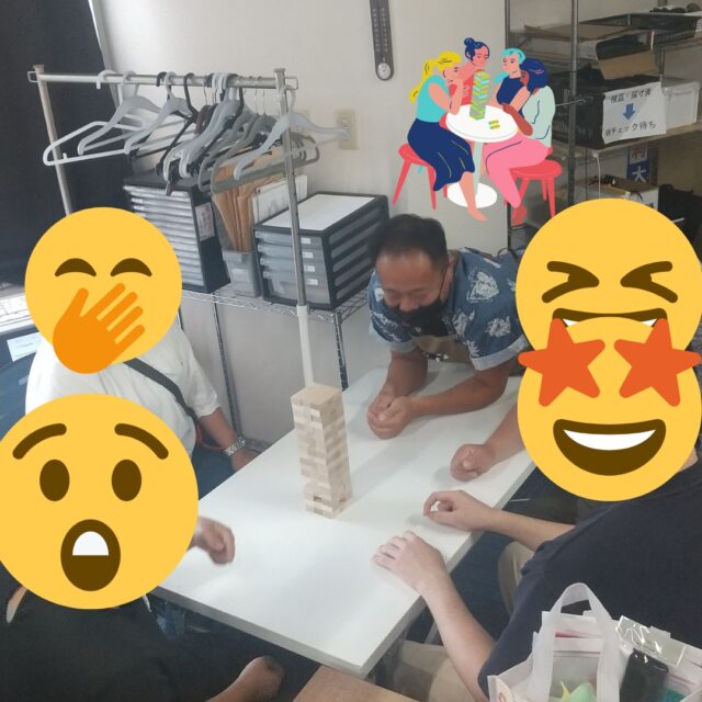 こんにちは、ジョブタス東仙台です！

本日の昼休みの様子です📸

１テーブルではジェンガ
２テーブルではオセロと将棋
３テーブルではトランプと
それぞれテーブルゲームを楽しんでいました！

大人になるとなかなかテーブルゲームで
遊ばなくなりますよね🤔💭
童心に返るいい機会・・！？

----✂-----------------------------------------

🏠ジョブタス東仙台　★東仙台駅すぐそば！
〒983-0833　仙台市宮城野区東仙台1丁目7-1
☎022-355-6325
【営業時間：9：00～17：00／月～金曜日】

#ジョブタス東仙台 #就労支援B型 #福祉 #障害福祉 #無料送迎 #昼食無料提供 #仙台 #ハンドメイド #製作 #軽作業 #古着 #古本 #昼食無料 #送迎無料 #利用者様募集中 #見学体験受付中 #エフリング