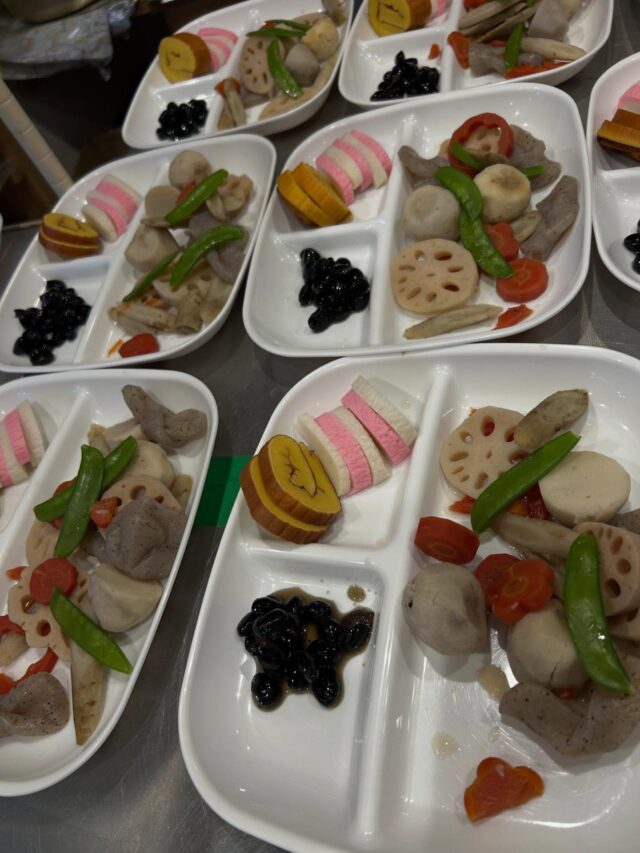 新年明けましておめでとうございます🍾

本年もよろしくお願い申し上げます。

ジョブタス駒川事業所は2022年に開所し

早3年を超えました🤲

これも皆様方のご愛顧のおかげでございます。

今年も精進してまいりますので

よろしくお願いいたします🙂‍↕️

#エフリング #ジョブタス駒川事業所 #ジョブタス #しゅうろうけいぞくしえんbがた #就b