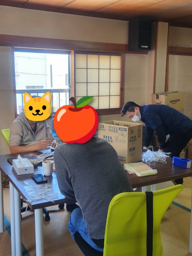 今日はもうひとつの施設内を紹介します✨
施設は二つあるので、広々と作業できます😊
広々と使えるので、ラジオ体操から始まります
#ジョブタス長吉長原東#就労支援B型#手作りアクセサリー#平野区就労支援就
#ラジオ体操